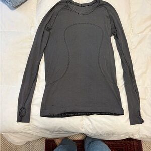 lululemon athletica swiftly tech long sleeve shirt 2.0 hip length